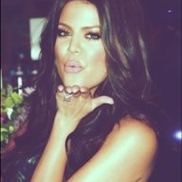 Meet your Posher, ✨✨✨✨ - Picture 1 of 1